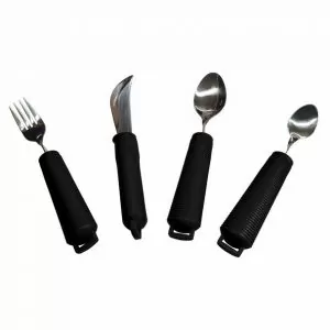 An easy hold cutlery set