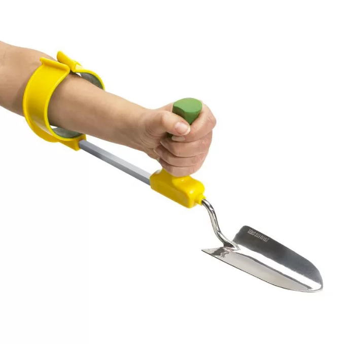 An easy to use gardening tool